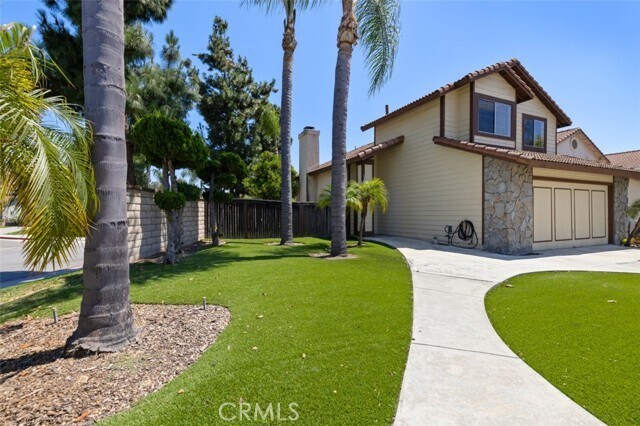 Photo - 25146 Sanoria St