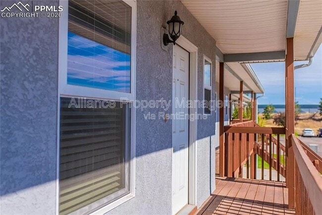 Photo - 973 Brant Hollow Ct