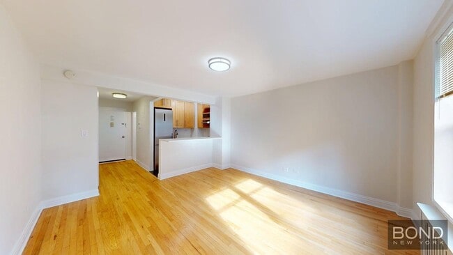 Photo - 151 West 16th-5H Unit 5H