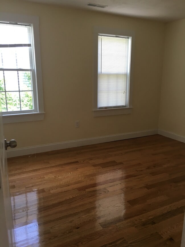 Photo - 112-114 Butterfield Street Unit 112