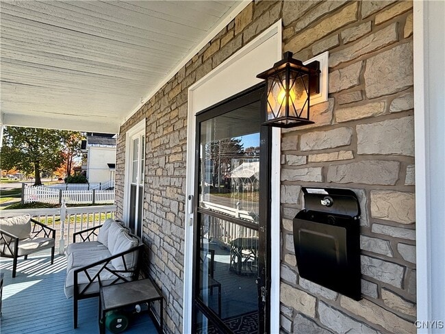 Photo - 204 E Bloomfield St