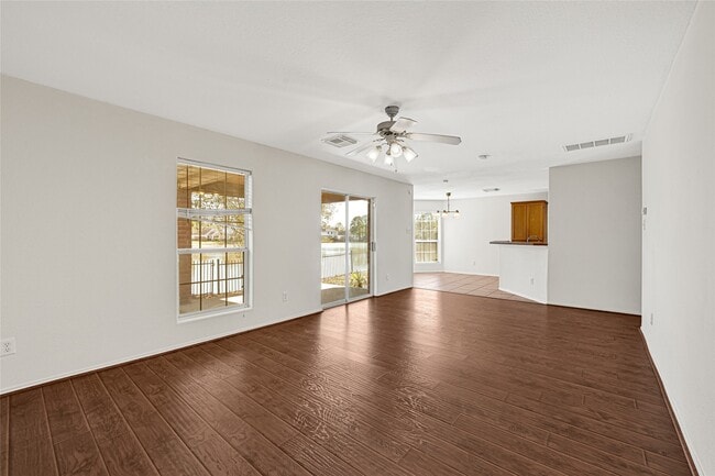 Photo - 1630 Trail Oaks Ct