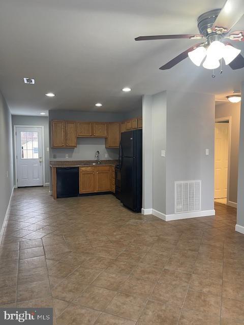 Photo - 604 Green Tree Ln