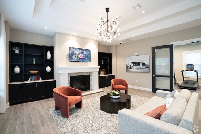 Clubhouse Lobby