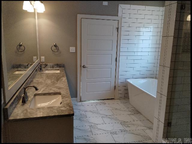 17 Rosans Ct