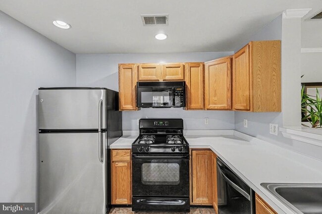 Photo - 1067 Gardenview Loop Unit 201