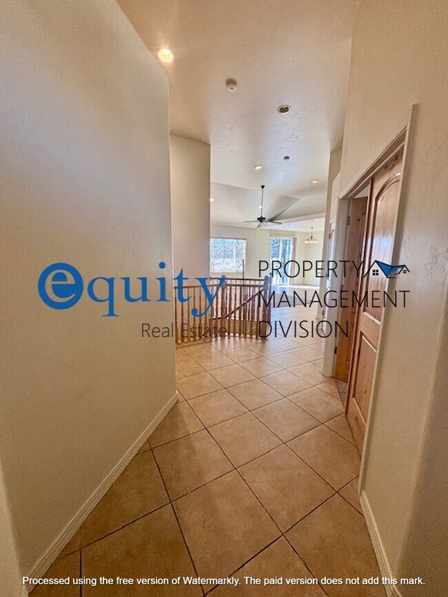 Photo - 1529 Arbor View Way