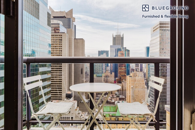 Photo - 235 W 48th St Unit FL40-ID1623