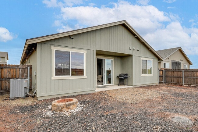 Photo - 12281 Pegasus Rd Unit ID1385755P