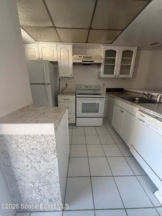 Photo - 3045 Sir Hamilton Cir Unit 11