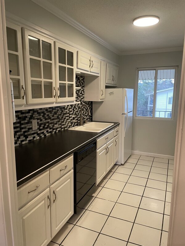 Photo - 1208 Bush River Rd Unidad B10