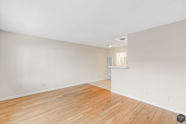 Photo - 2435 2nd St Unit 2