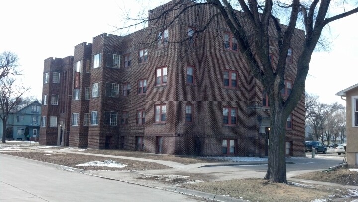 Photo - Barrington Apartments