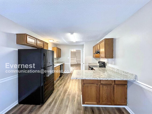 Photo - 285 Gaslight Cove