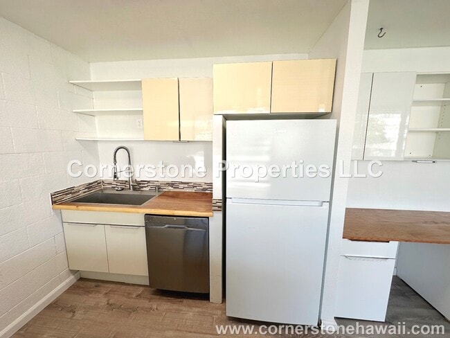 95-031 Kuahelani Ave