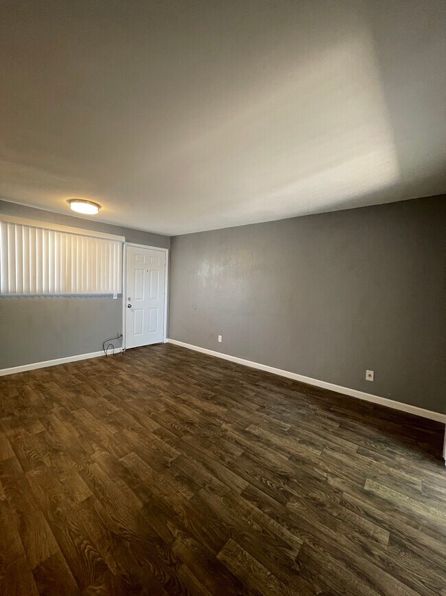 Arizona Commons Apartments Tucson, AZ