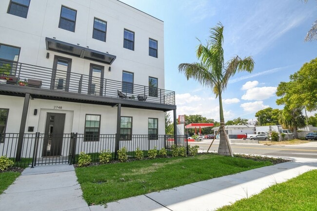 Photo - 2726 5th Ave S Unit 2724