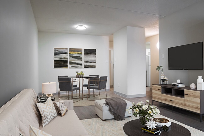 Photo - Mandalay Village Unit 887