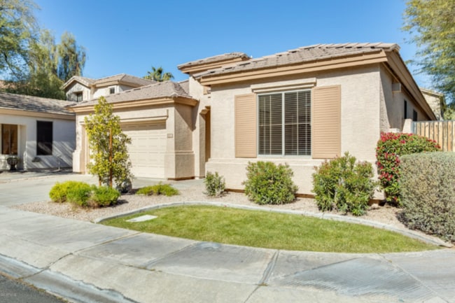 AVAILABLE EARLY APRIL: Gorgeous 3 Bedroom ... - AVAILABLE EARLY APRIL: Gorgeous 3 Bedroom ... House