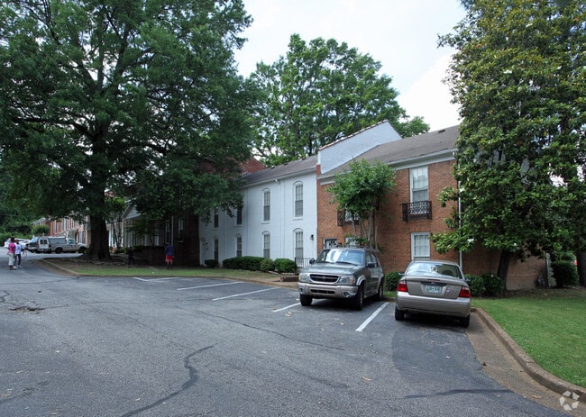 Raleigh Court