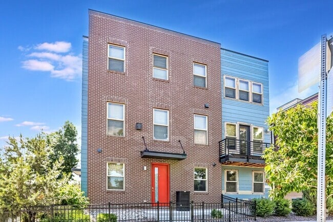 Building Photo - 1200 W 11th Ave Rental