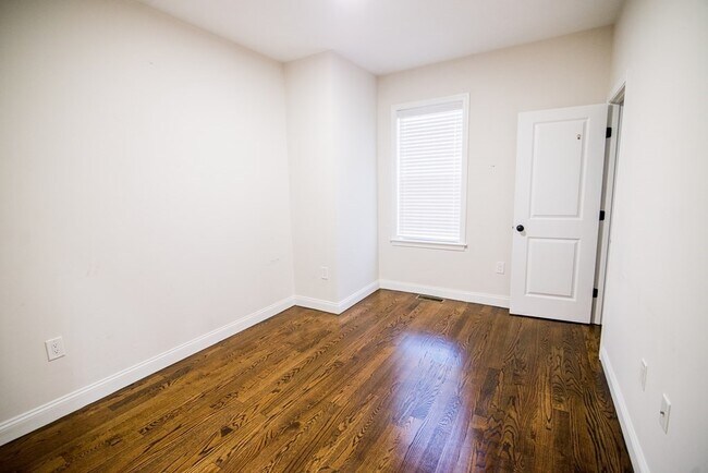 Photo - 757 Washington St Unit 1