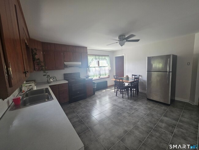 Photo - 26 Cumley St