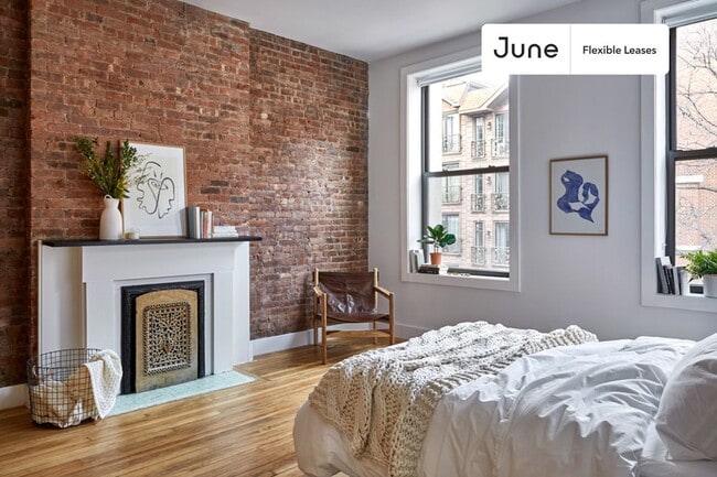 Photo - Modern ROOM at The Hamilton House Unit 4