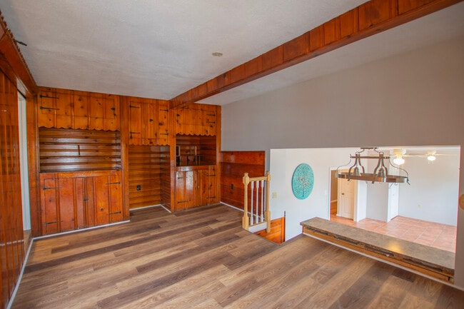 Photo - 2553 E Somerset St Unit 3