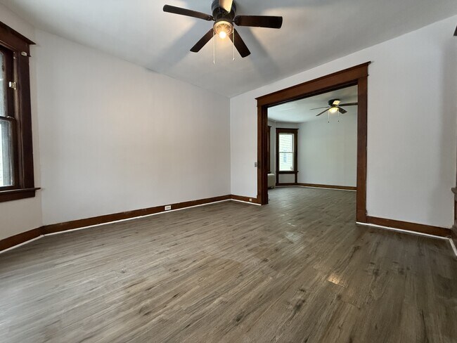 Photo - 34 Besch Ave