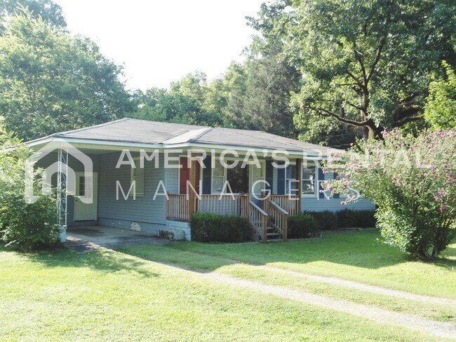 Building Photo - Home available for rent in Gardendale! Available to View with 48 Hours Notice!!!
