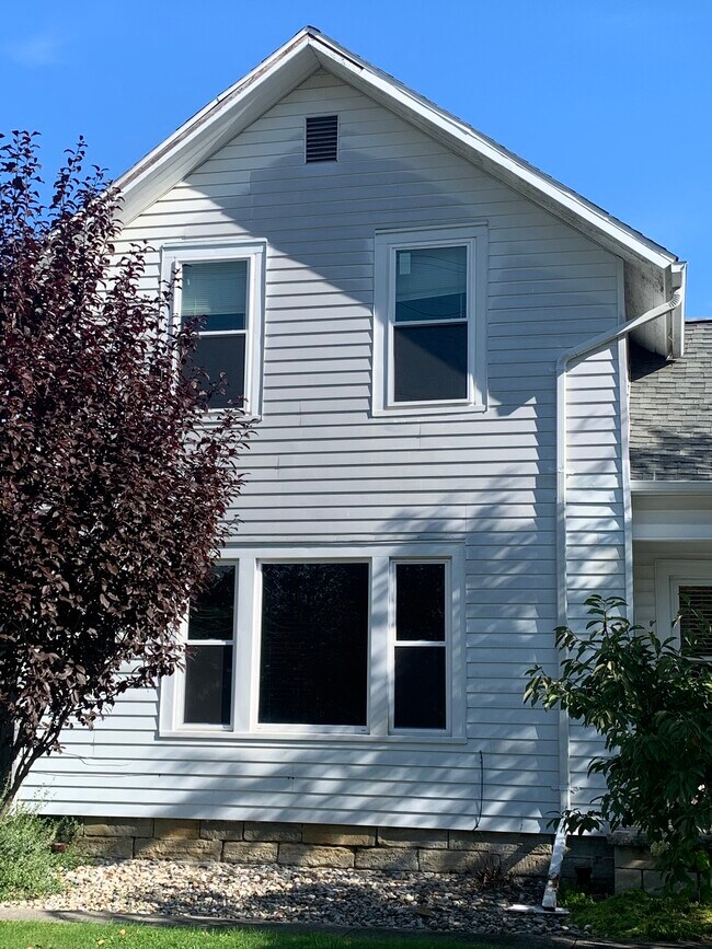 Hamilton Cove Apartments For Rent In Bellevue Oh Forrentcom