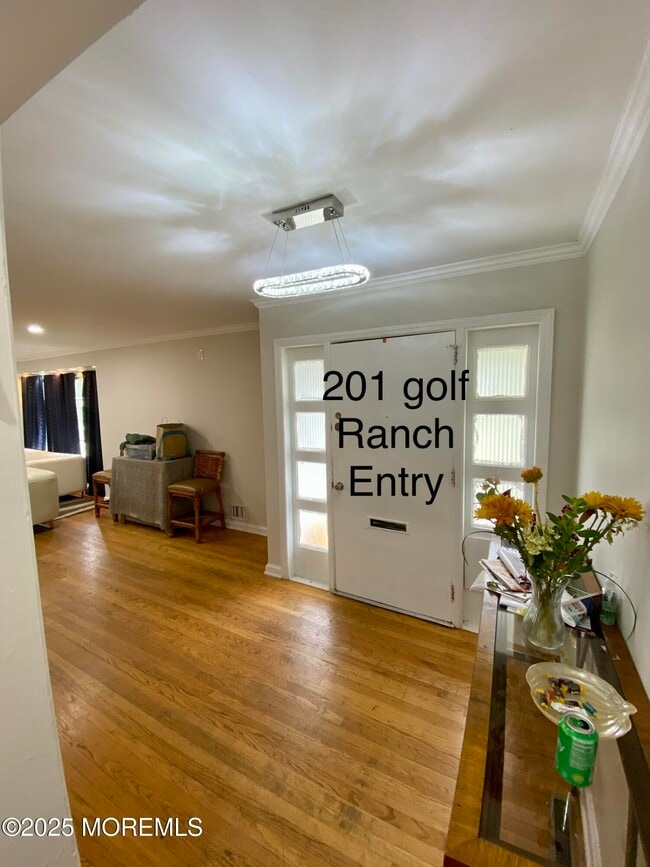 Building Photo - 201 Golf Rd Rental