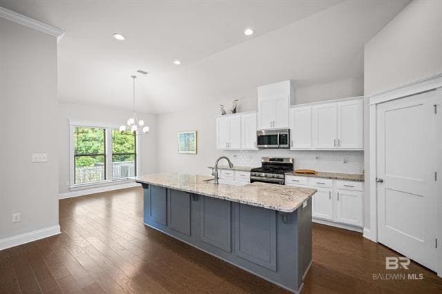 Photo - 176 Ornate Ave