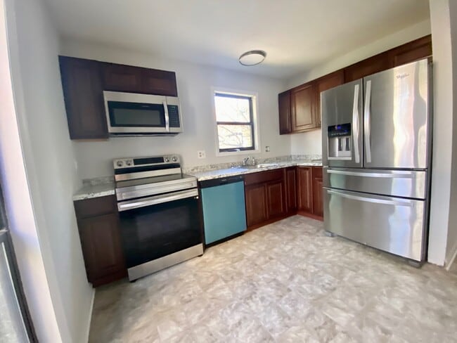 Photo - 5805 Dockridge Ct