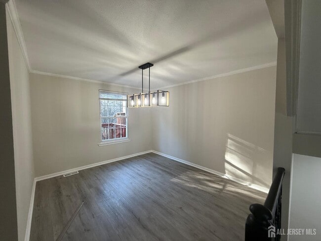 Photo - 14 James Cubberly Ct