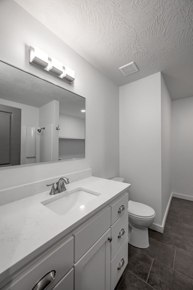 Photo - 3348 S Fairway Ave Unit A