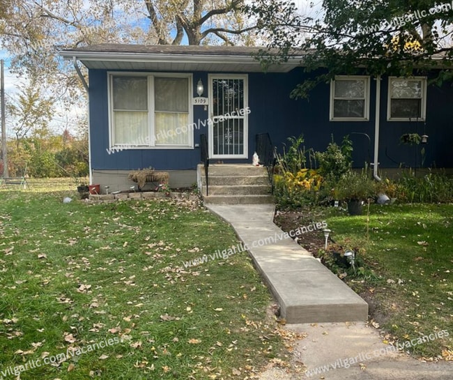 Building Photo - 5109-5111 W 78th Ln Unit 5109