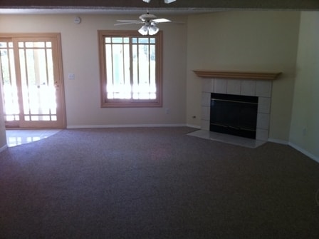 Photo - Newbury Park 4+2.5 w/family rm, 2 fireplaces, cul-de-sac! (729 La Grange)