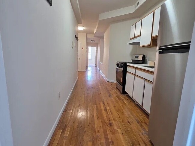 Photo - 530 Monroe St Unit 1