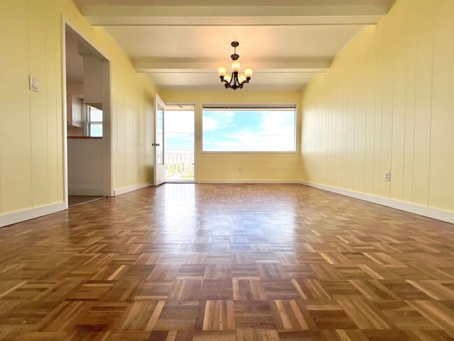 12815 NE Fremont St