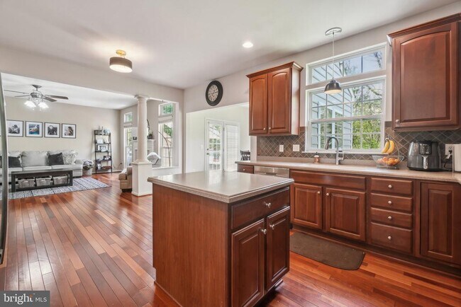 Photo - 18119 Camdenhurst Dr