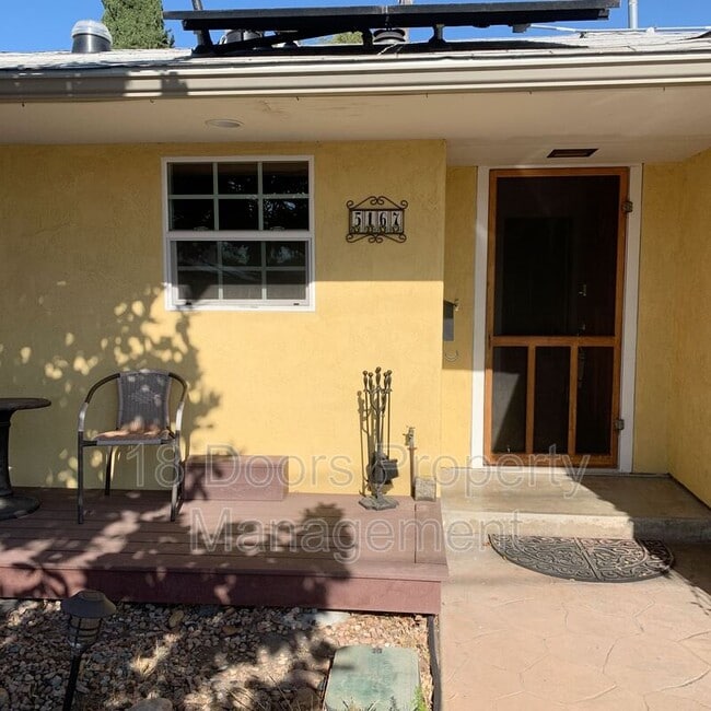 Building Photo - 5169 Tipton St