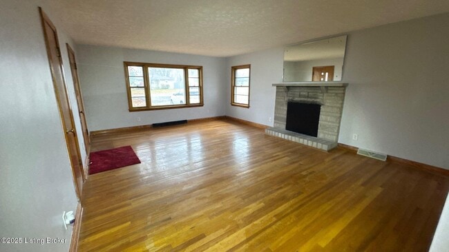 Photo - 5908 Ashby Ln