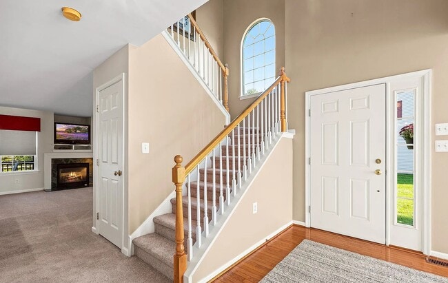 Photo - 387 Wheatfield Cir