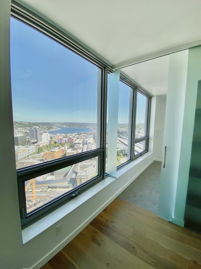 1bd/1ba Seattle Condo - 1bd/1ba Seattle Condo Unit 2906