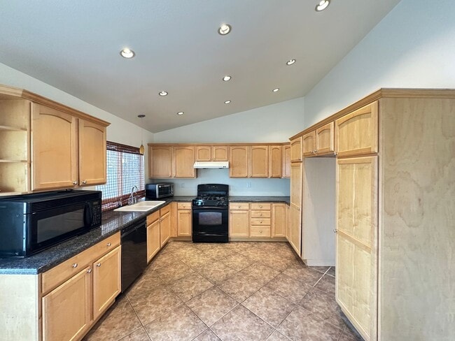 Photo - Unique property with NO HOA