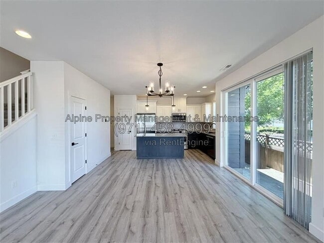 Photo - 7226 SE Blanton St