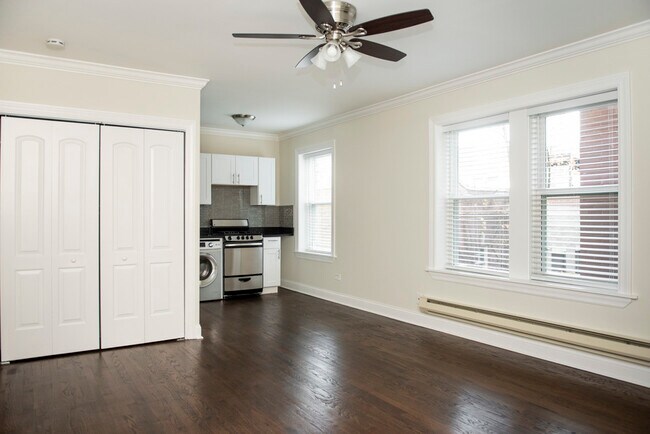 Photo - 2129 N Dayton St