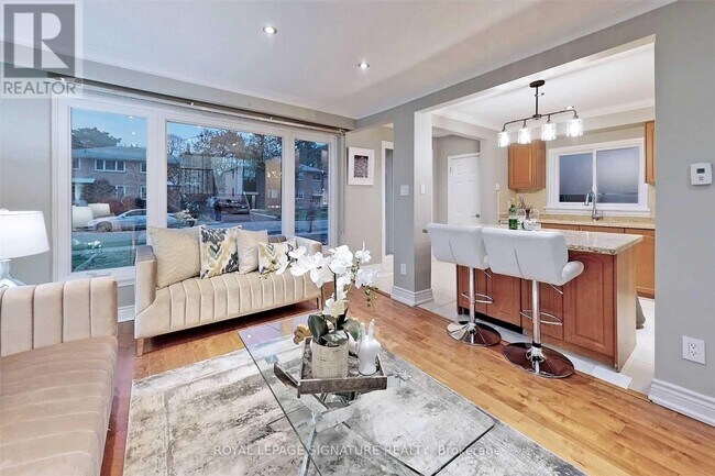 Photo - 65 Holcolm Rd